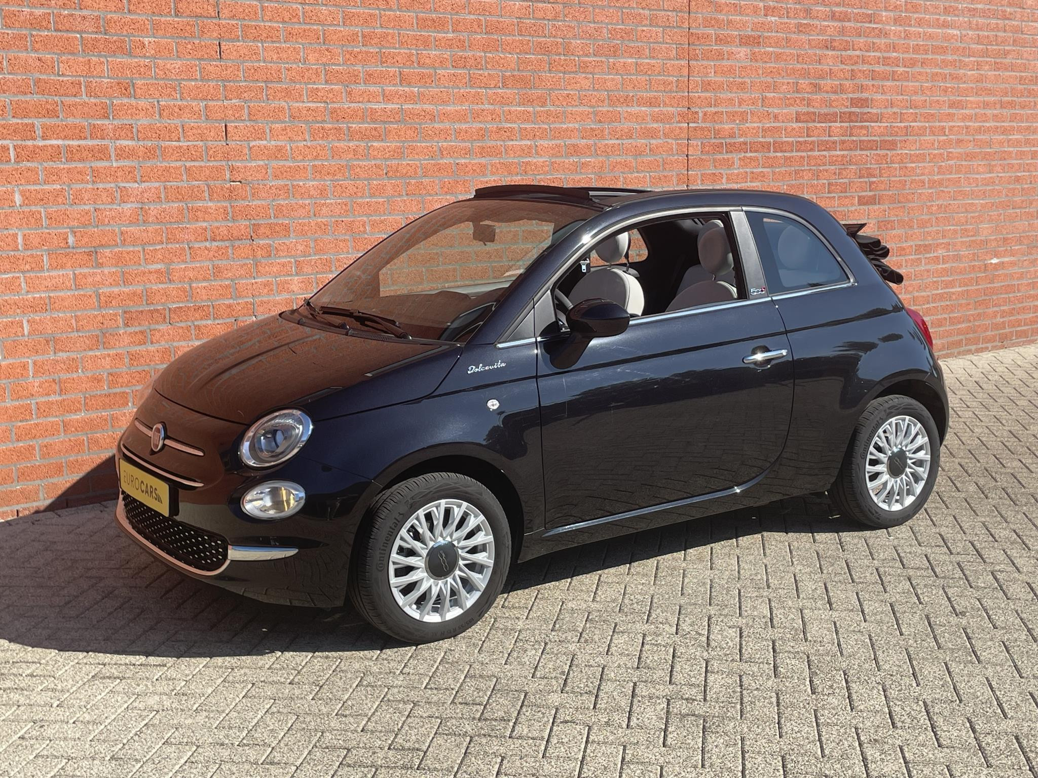 Hoofdafbeelding Fiat 500C
