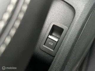 Audi A4 Audi A4 Avant 45 TFSI quattro 3x S-line Panodak Leer Virtual HUD Trekhaak Standkachel Alarm - afbeelding nr 40