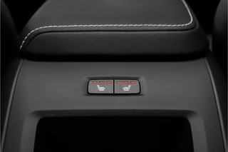 Volvo S60 Volvo S60 2.0 B4 R-Design Ultimate Dark ACC Schuifdak Camera 1e Eig - afbeelding nr 36