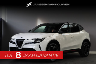 Hoofdafbeelding Alfa Romeo Junior Alfa Romeo Junior 1.2 Turbo Hybrid Ibrida Speciale Pr. Lease €639,- / Voorraad / Snel leverbaar