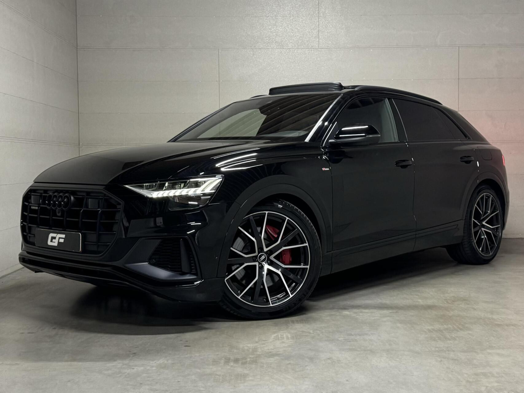 Hoofdafbeelding Audi Q8