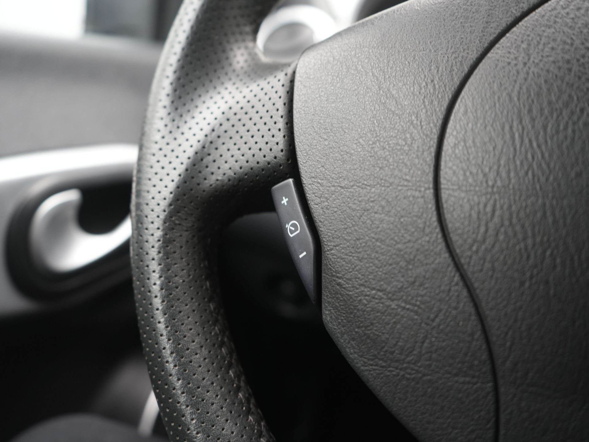 Hoofdafbeelding Renault Wind