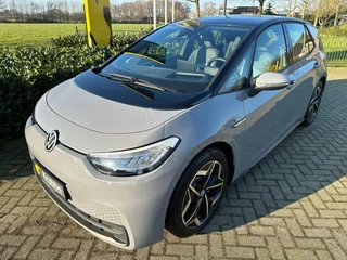 Hoofdafbeelding Volkswagen ID.3 Volkswagen ID.3 Pro Edition 58 kWh Warmtepomp / Winterpakket / Keyless