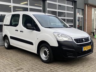 Peugeot Partner 120 1.6 BlueHDi 100pk Automaat Airco Cruise Trekhaak Kastinrichting Parkeerhulp Schuifdeur 1 eigenaar Dealer onderhouden Euro 6 L1 H1 Bestel Servicewagen