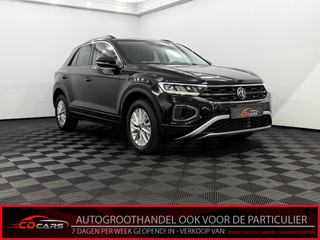 Volkswagen T-Roc 1.0 TSI Life Airco, Apple carplay, Parkeersensoren, Stoelverwarming, A start stop, Virtual desk, 2 Jaar garantie