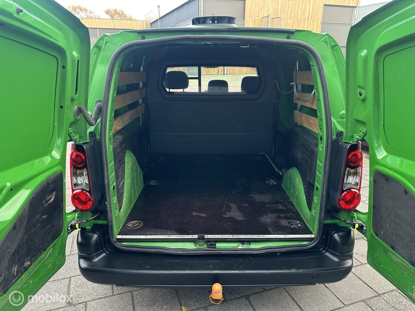 Hoofdafbeelding Peugeot Partner