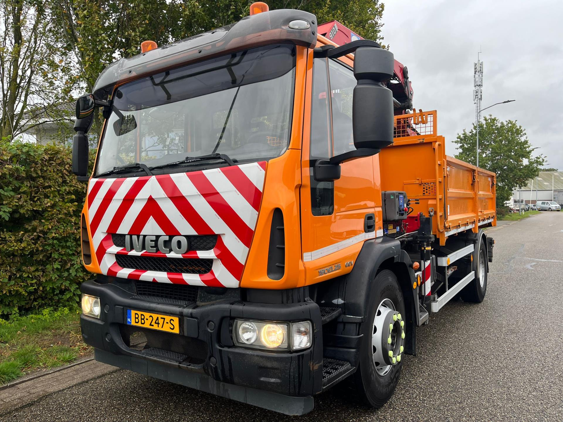 Hoofdafbeelding Eurocargo  190EL25 EEV . kipper , HMF kraan , 