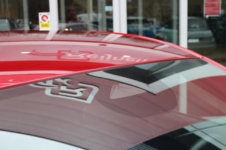 Alfa Romeo Giulia Alfa Romeo Giulia 2.0 T 280PK GME AWD VELOCE | ROSSO ETNA | SPERDIFFERENTIEEL Q4 | HARMAN KARDON BEAUTIFUL SOUND PACK 900W INCLUSIEF LEDEREN DASHBOARD | ALARM SYSTEEM | RIJASSISTENPAKKET | DODEHOEK DETECTIE | ELEKTRISCH BEDIENBARE VOORSTOELEN MET GEHEUGEN FUNCTIE | LEDEREN BEKLEDING | ZWARTE HEMELBEKLEDING | FULL LED MATRIX KOPLAMPEN | NAVIGATIE | APPLE CARPLAY/ANDROID AUTO | PARKEERSENSOREN VOOR EN ACHTER | 19