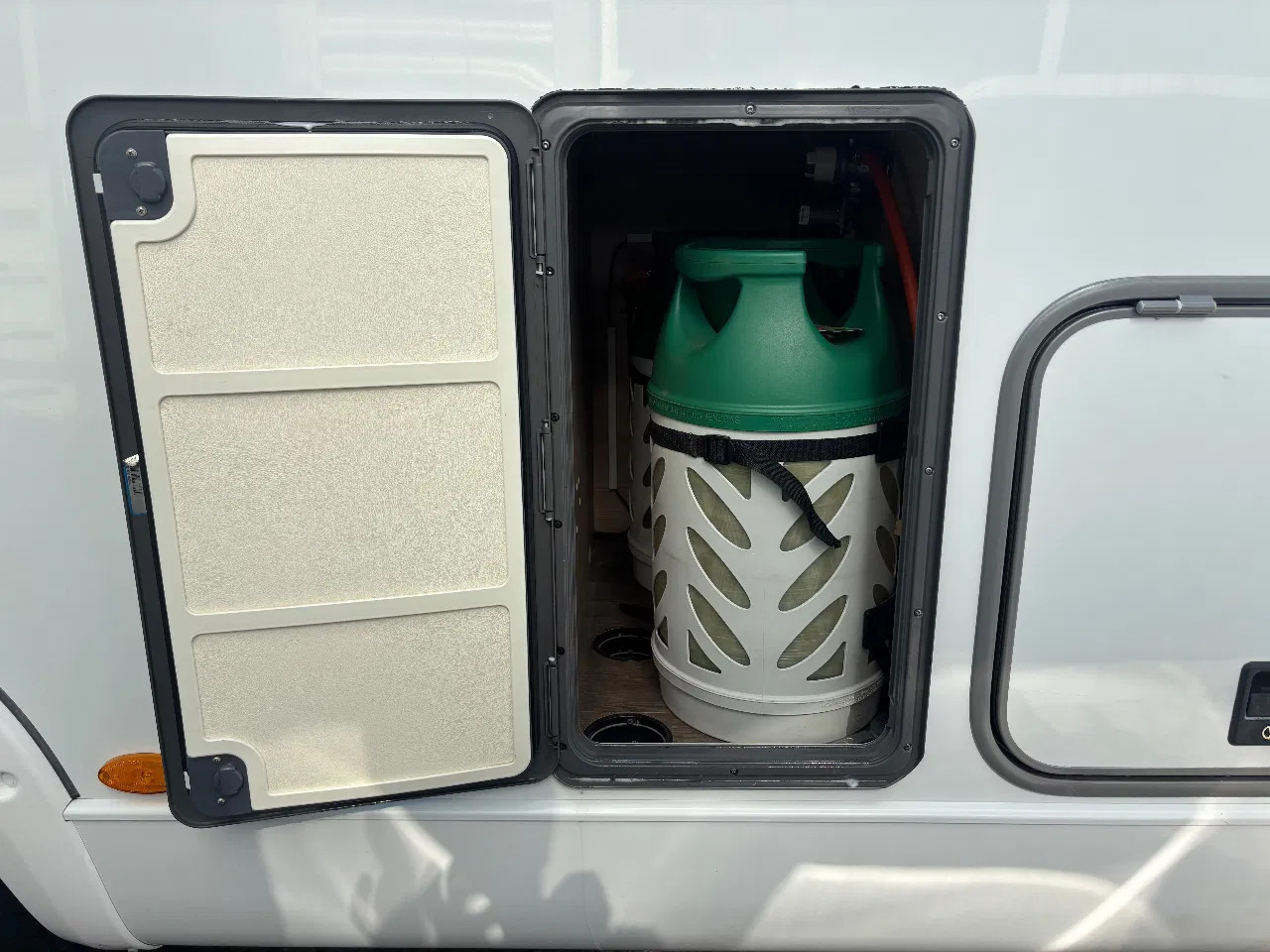 Hoofdafbeelding Bürstner BT7342 30 EDITION IXEO TIME IT734 Camper