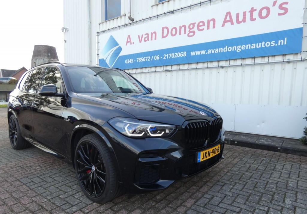 Hoofdafbeelding BMW X5