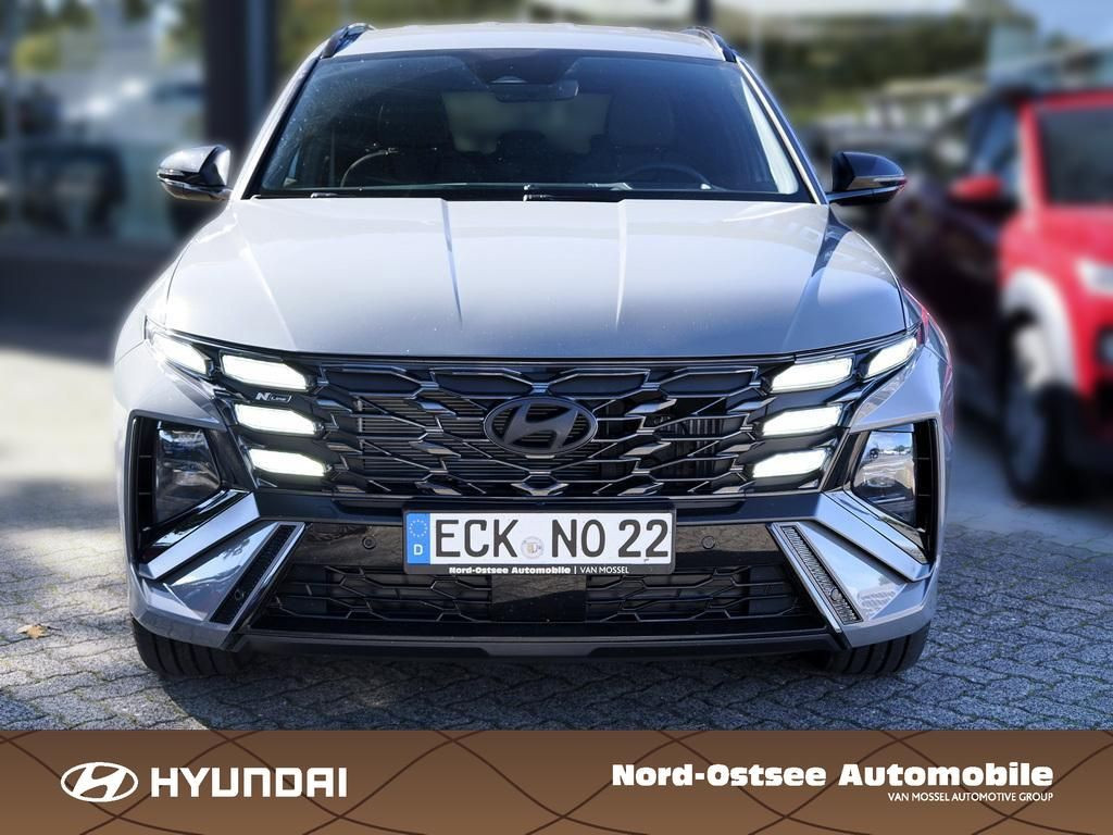 Hyundai-Tucson Hybrid-image-1