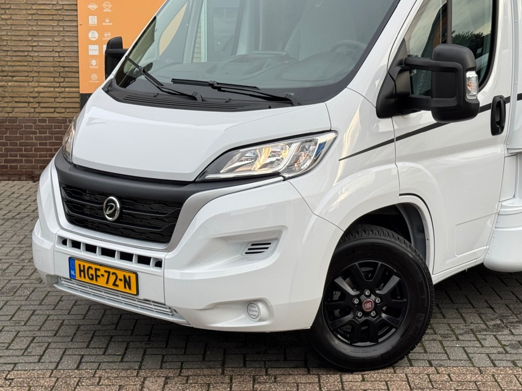 Hoofdafbeelding Dethleffs Just Camp