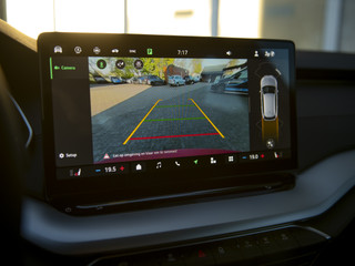 Škoda Octavia Škoda Octavia Combi 1.5 TSI MHEV Business Edition Plus | Matrix LED | Chrome pakket | Stoel-, Stuur- & voorruitverwarming | Navi 13inch | Elektr.trekhaak | El. achterklep m.sensor | ACC | - afbeelding nr 18