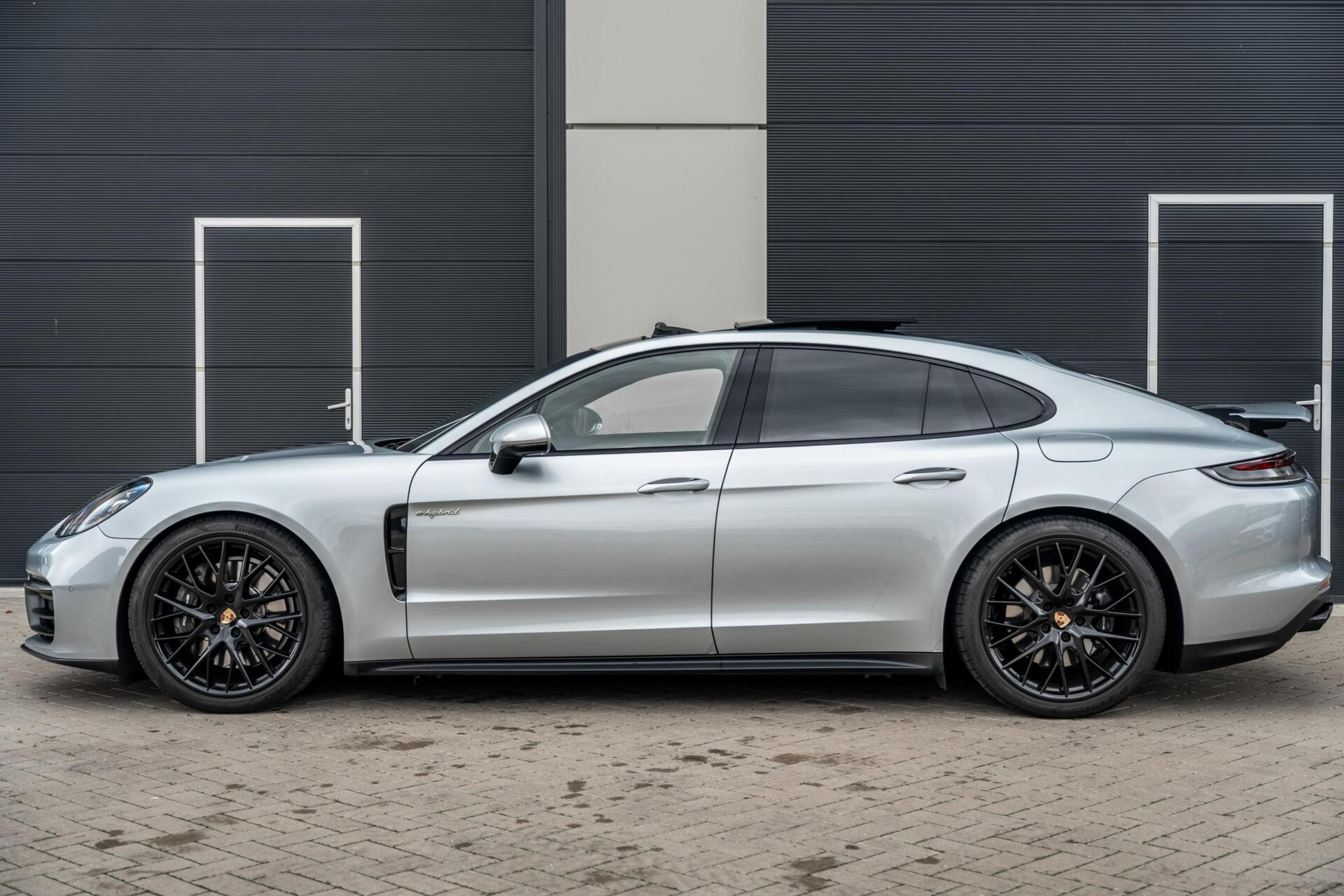 Hoofdafbeelding Porsche Panamera