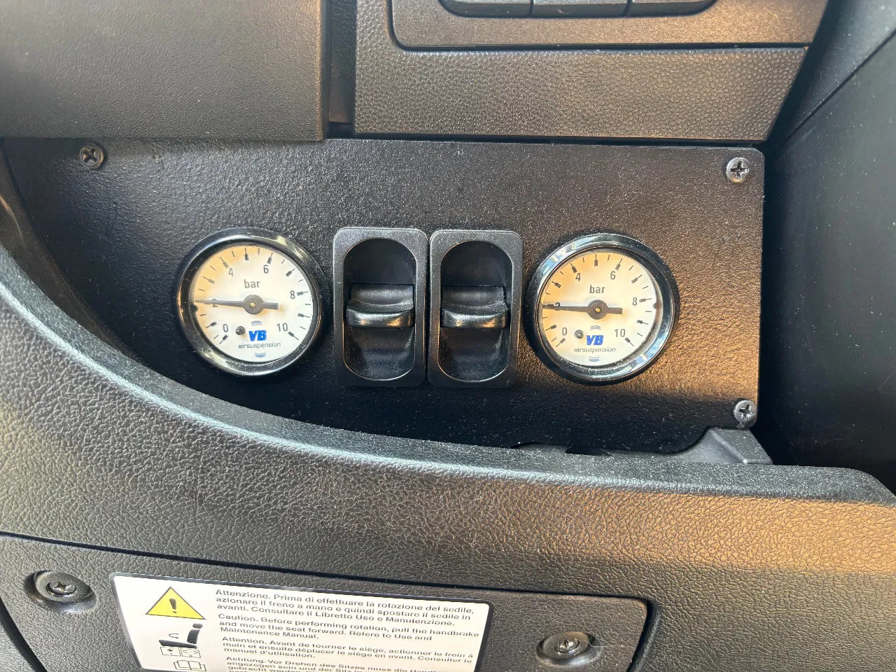 Hoofdafbeelding Bürstner BT7342 30 EDITION IXEO TIME IT734 Camper