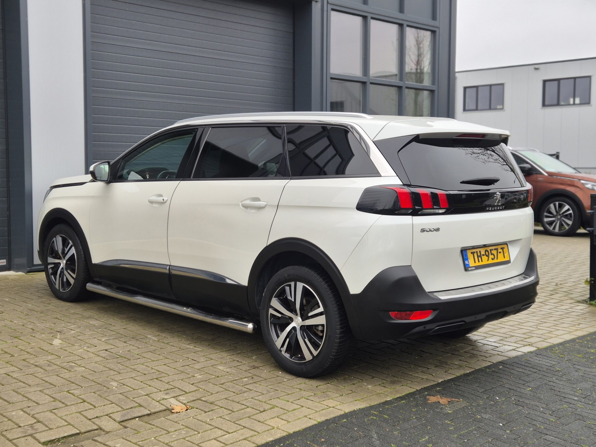 Hoofdafbeelding Peugeot 5008