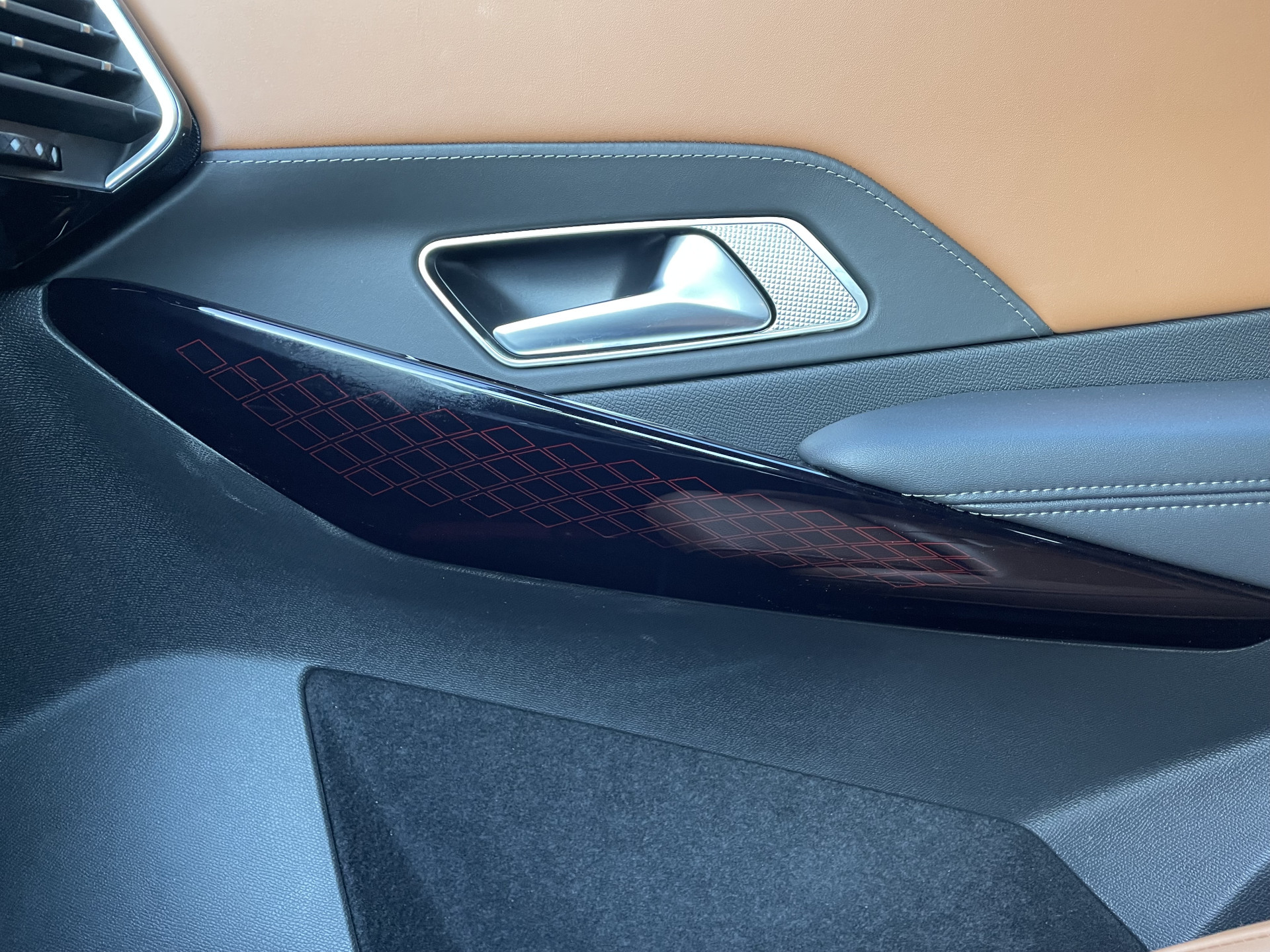 Hoofdafbeelding DS DS 7