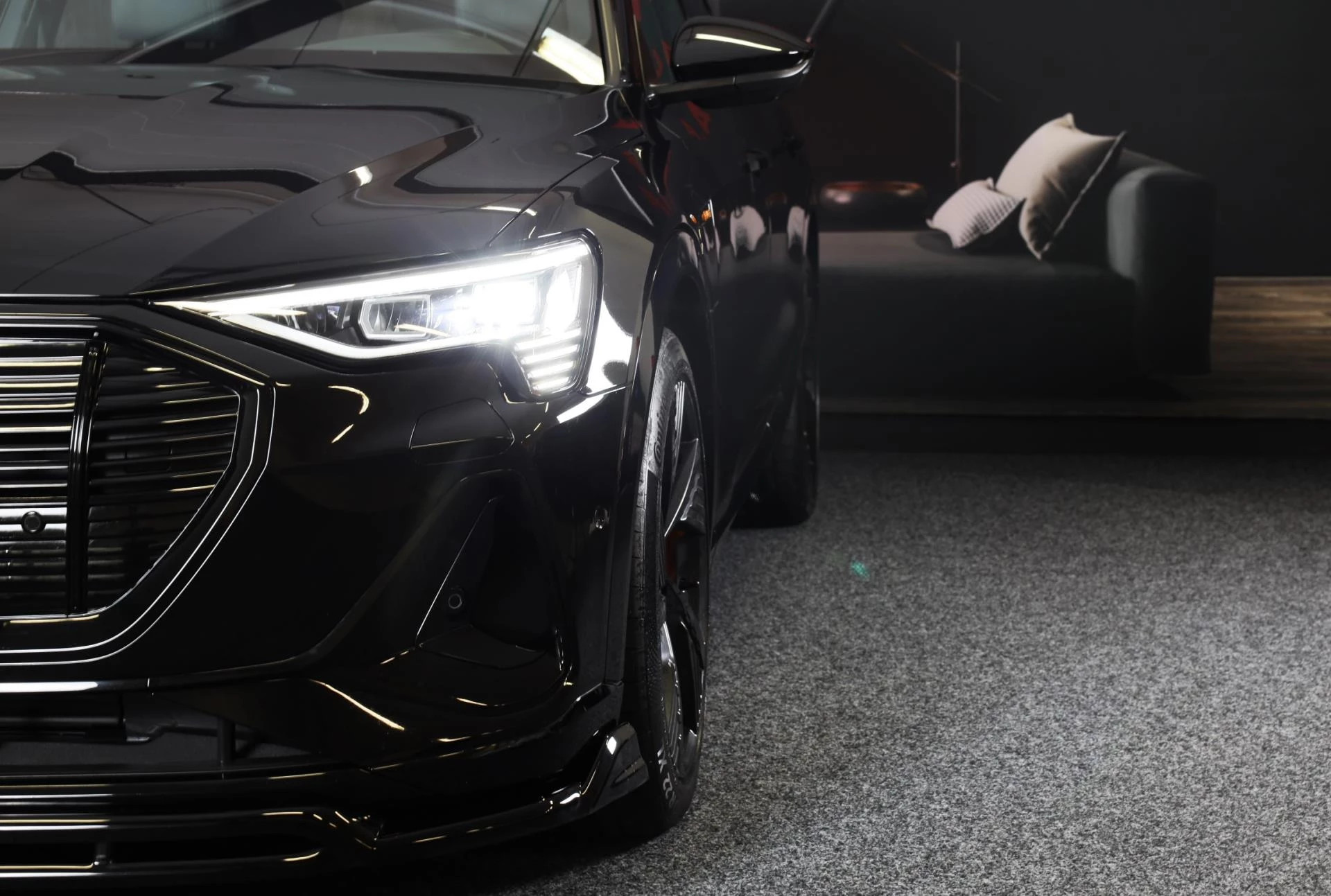 Hoofdafbeelding Audi e-tron