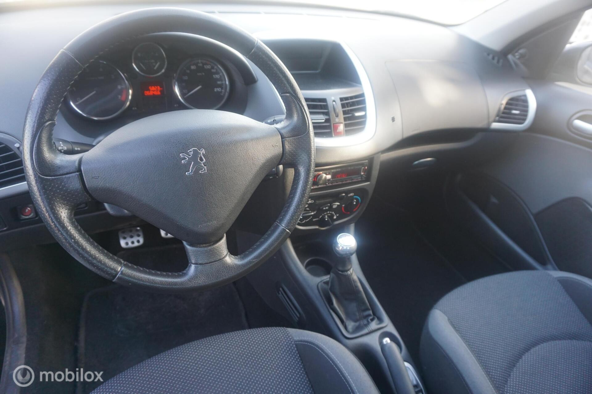 Hoofdafbeelding Peugeot 206