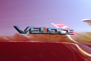 Alfa Romeo Giulia Alfa Romeo Giulia 2.0 T 280PK GME AWD VELOCE | ROSSO ETNA | SPERDIFFERENTIEEL Q4 | HARMAN KARDON BEAUTIFUL SOUND PACK 900W INCLUSIEF LEDEREN DASHBOARD | ALARM SYSTEEM | RIJASSISTENPAKKET | DODEHOEK DETECTIE | ELEKTRISCH BEDIENBARE VOORSTOELEN MET GEHEUGEN FUNCTIE | LEDEREN BEKLEDING | ZWARTE HEMELBEKLEDING | FULL LED MATRIX KOPLAMPEN | NAVIGATIE | APPLE CARPLAY/ANDROID AUTO | PARKEERSENSOREN VOOR EN ACHTER | 19