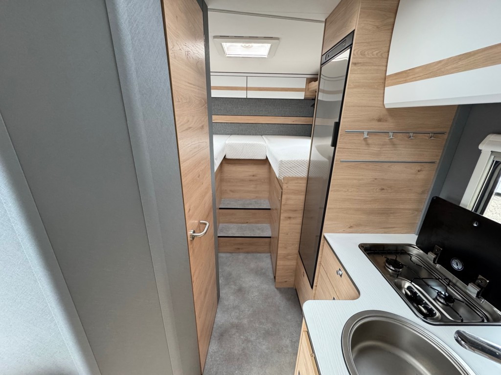 Hoofdafbeelding Dethleffs Just Camp