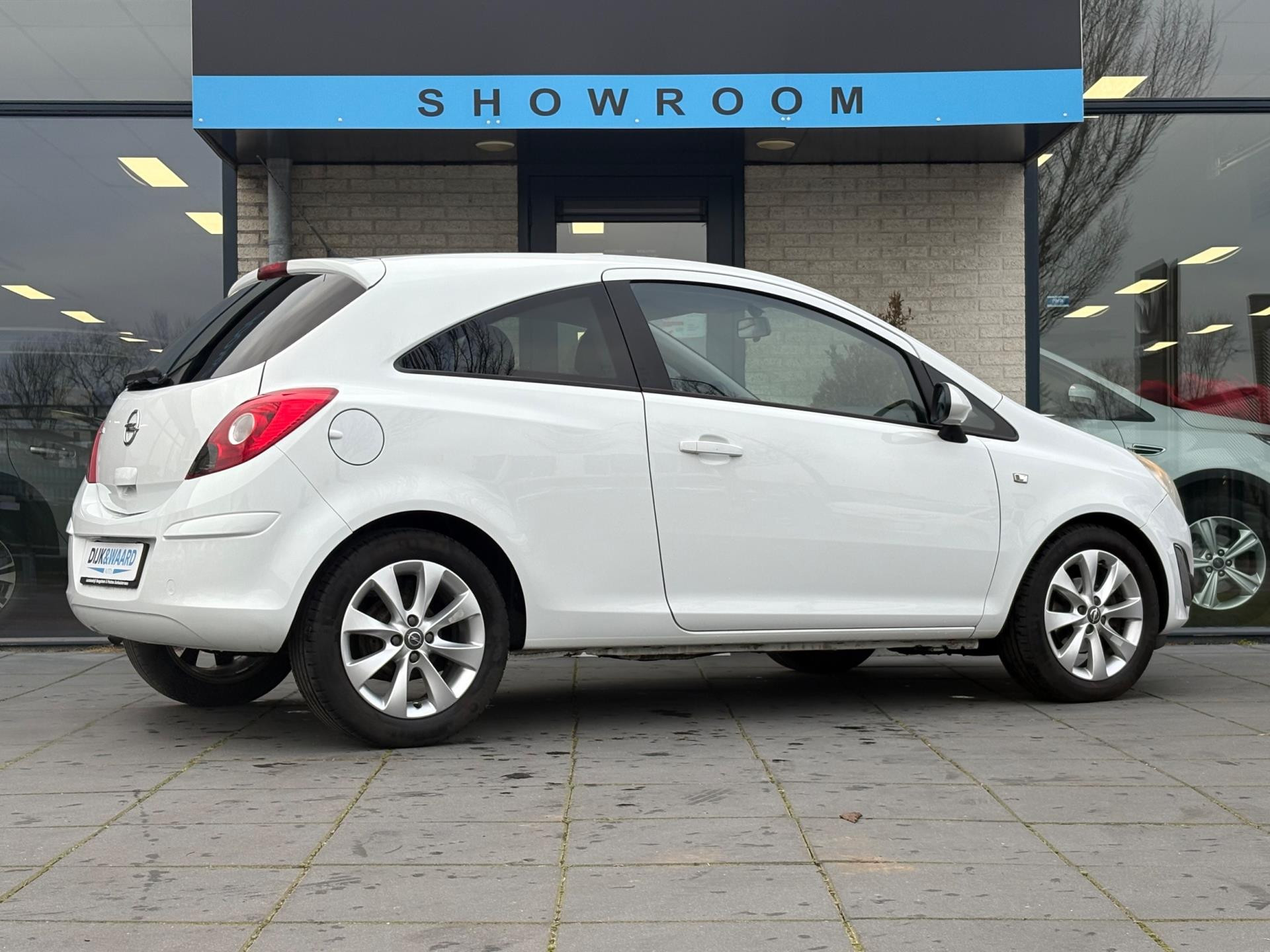 Hoofdafbeelding Opel Corsa