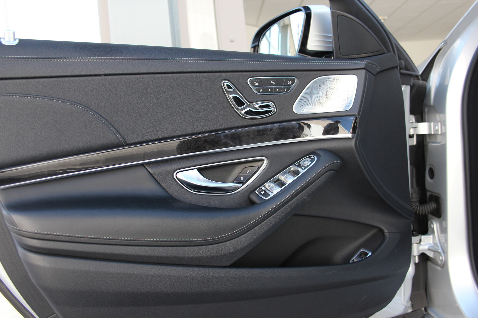 Hoofdafbeelding Mercedes-Benz S-Klasse