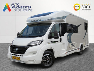 Chausson 777 Ga VIP 140PK Aut. 9 traps / 4-pers / Hefbed / Lengte bedden / Fietsenrek / Luifel / BOVAG garantie