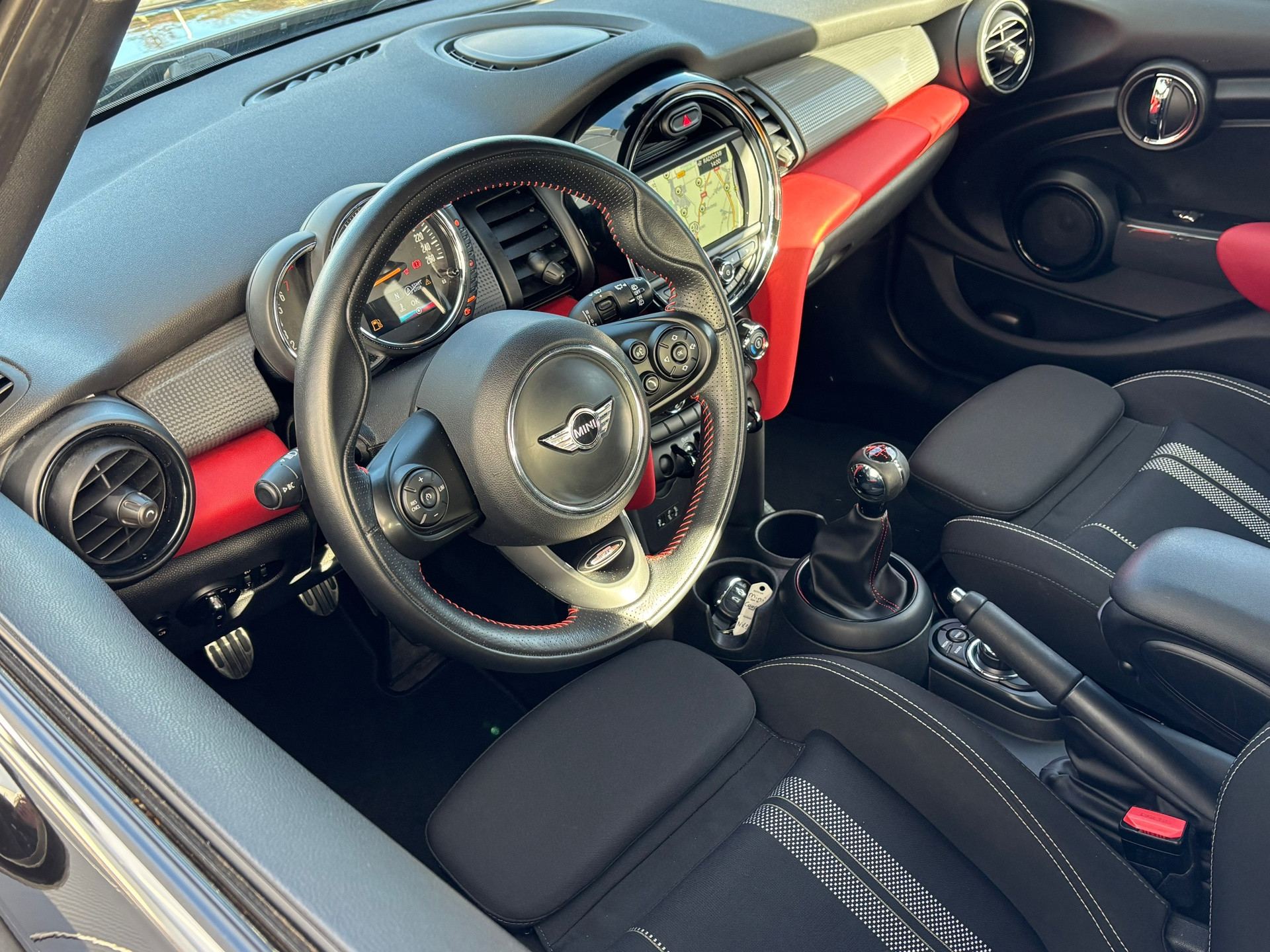 Hoofdafbeelding MINI Cooper