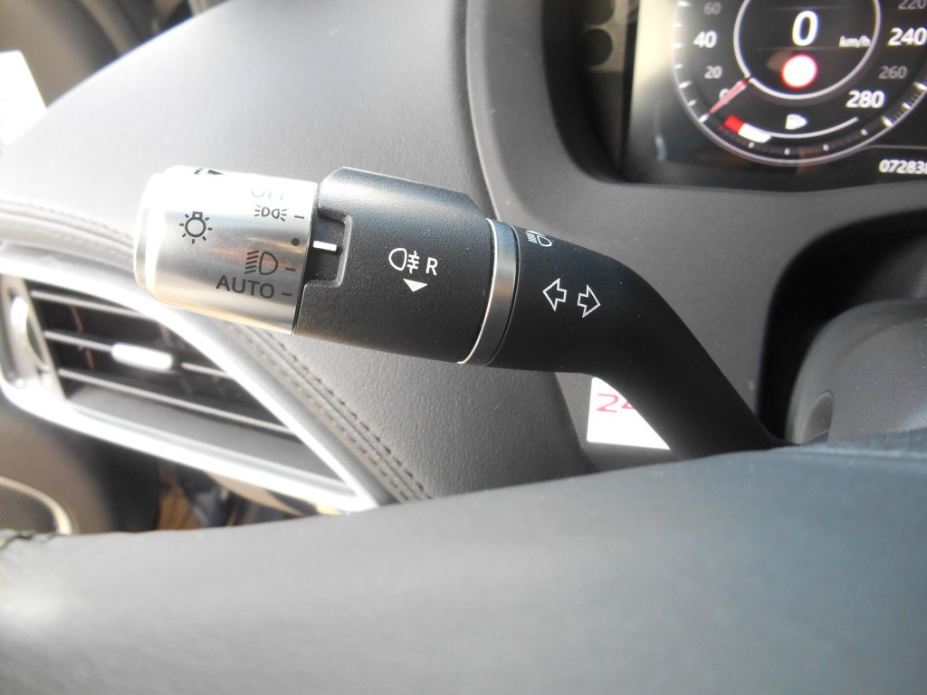 Hoofdafbeelding Jaguar XE