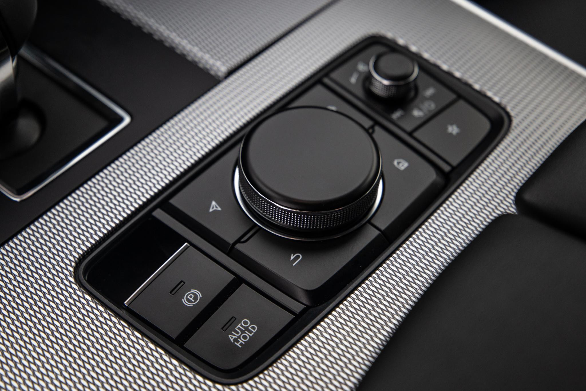 Hoofdafbeelding Mazda CX-60