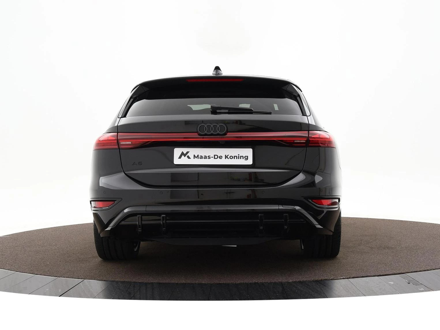 Hoofdafbeelding Audi A6 Avant e-tron