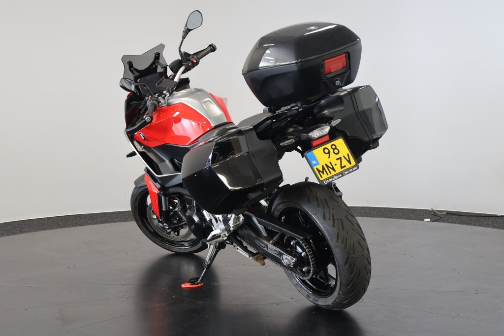 Hoofdafbeelding BMW F 900 XR