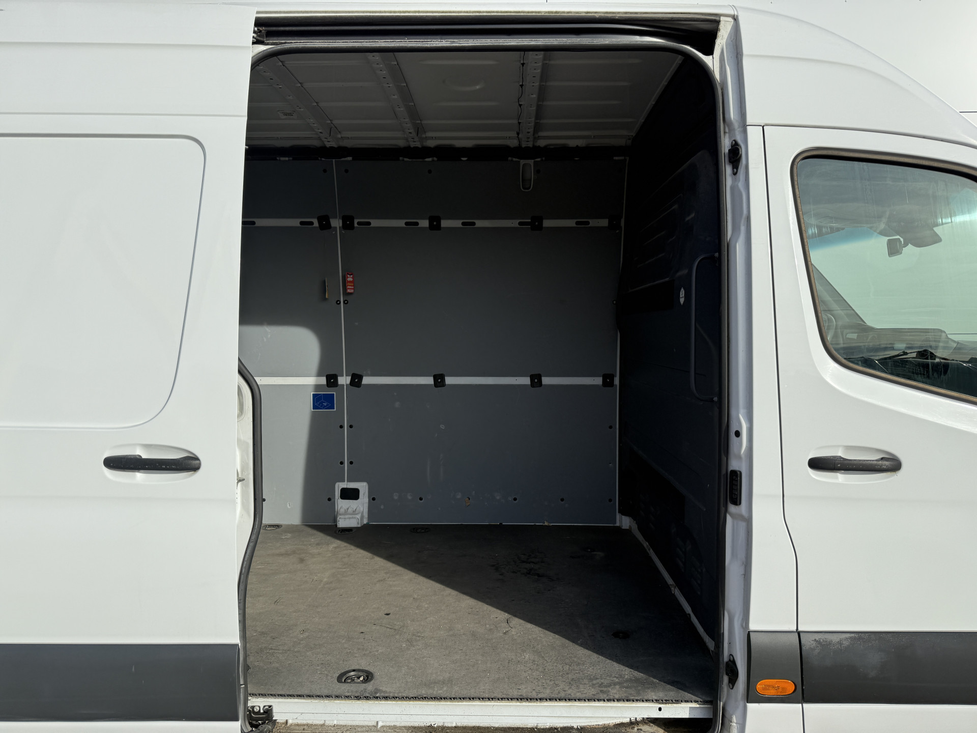 Hoofdafbeelding Mercedes-Benz eSprinter