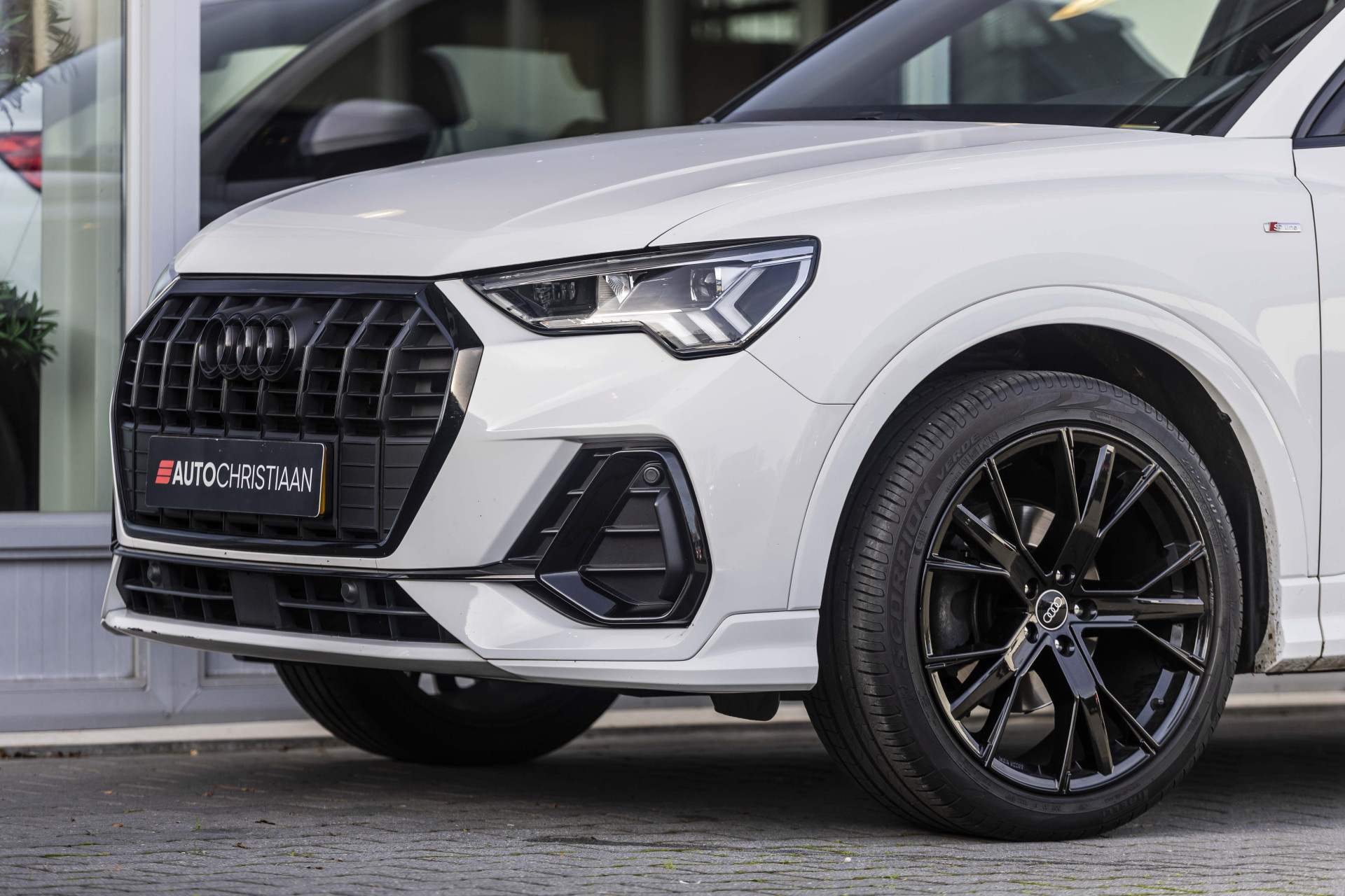 Hoofdafbeelding Audi Q3