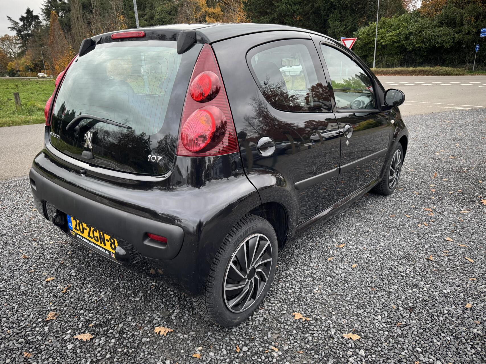 Hoofdafbeelding Peugeot 107