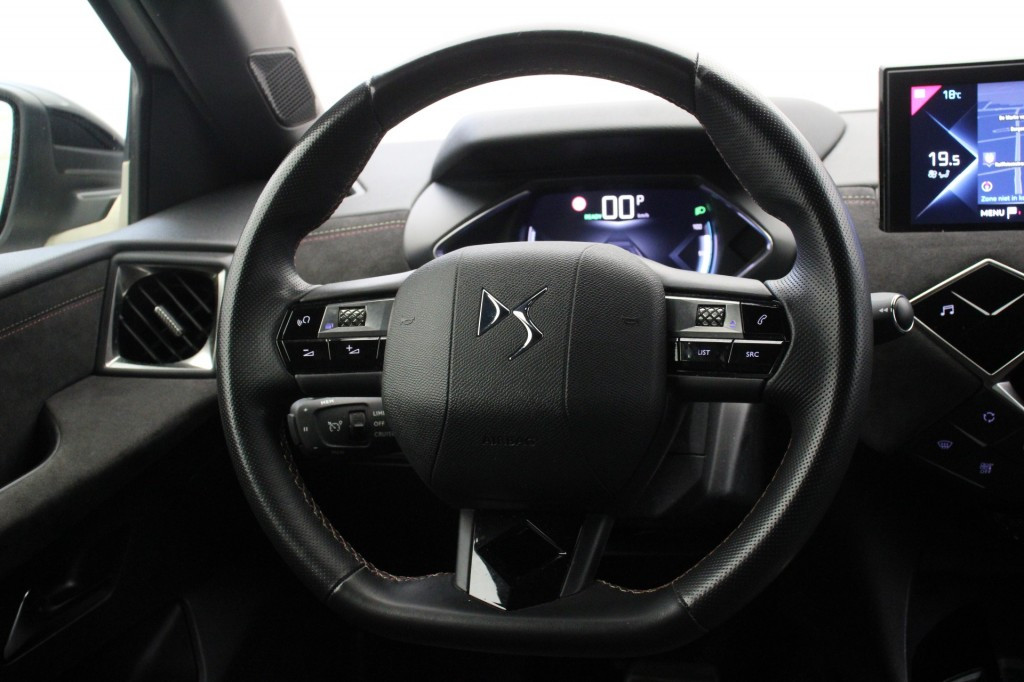 Hoofdafbeelding DS DS 3