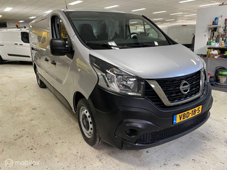 Hoofdafbeelding Nissan NV300