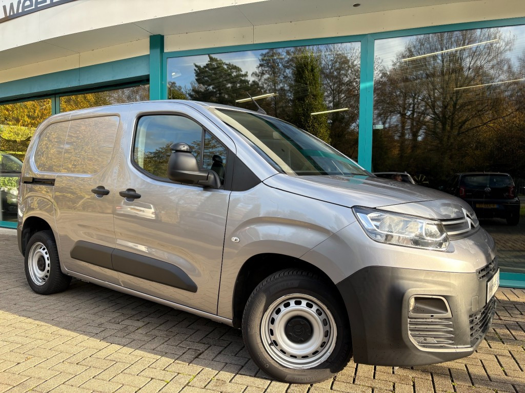 Hoofdafbeelding Peugeot Partner