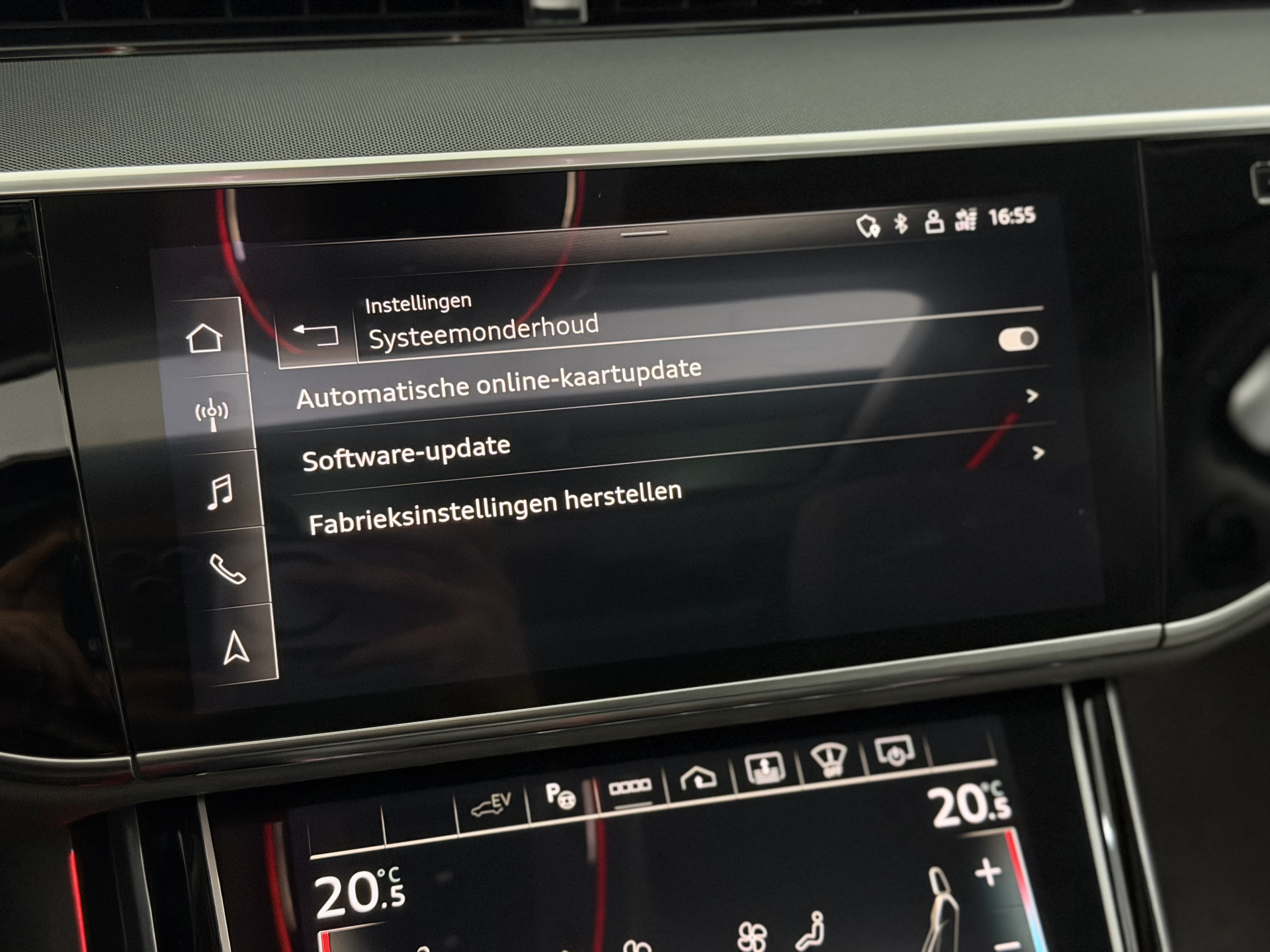 Hoofdafbeelding Audi A8