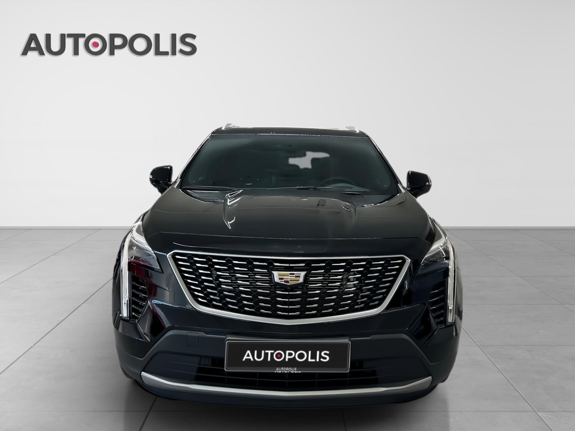Cadillac-XT4-image-12