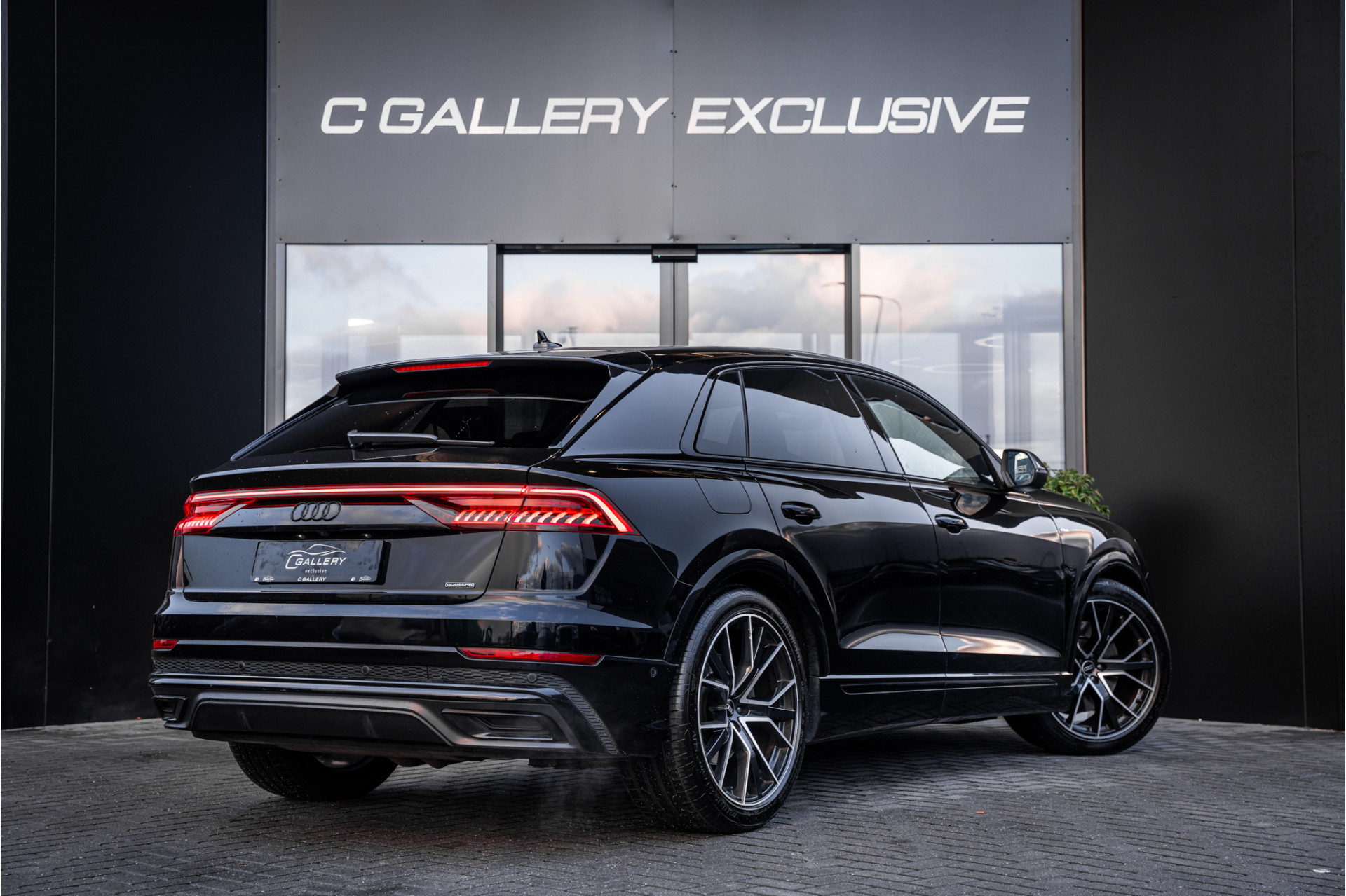 Hoofdafbeelding Audi Q8