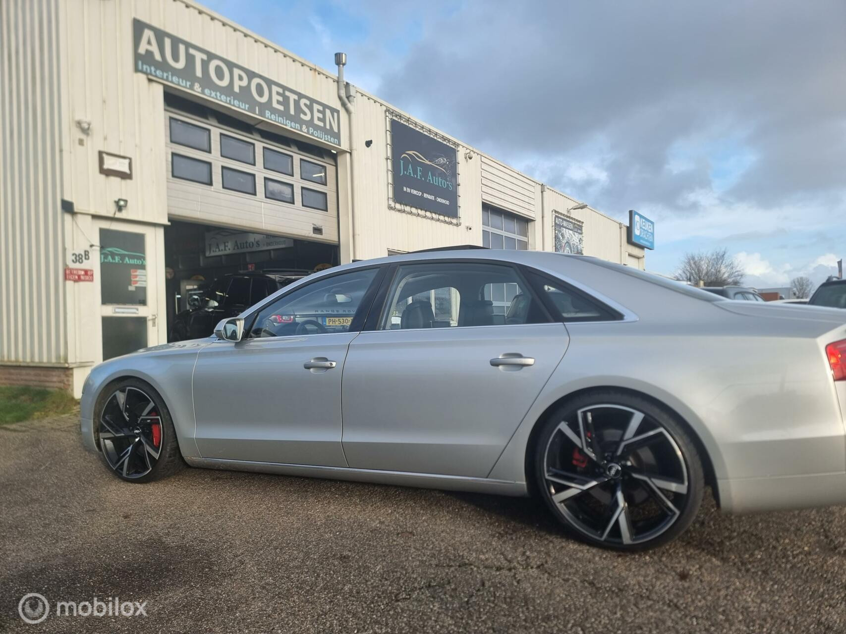 Hoofdafbeelding Audi A8