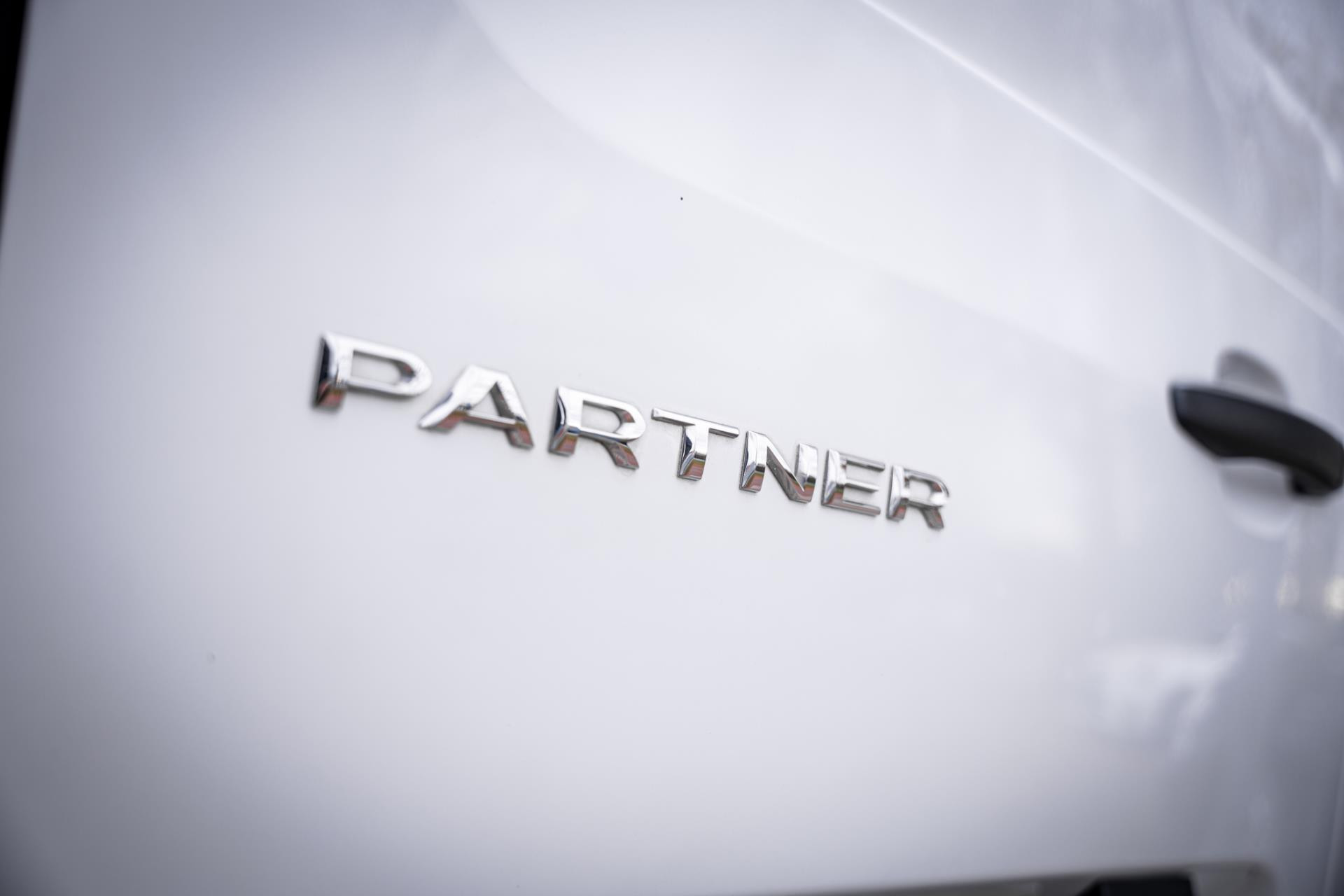 Hoofdafbeelding Peugeot Partner