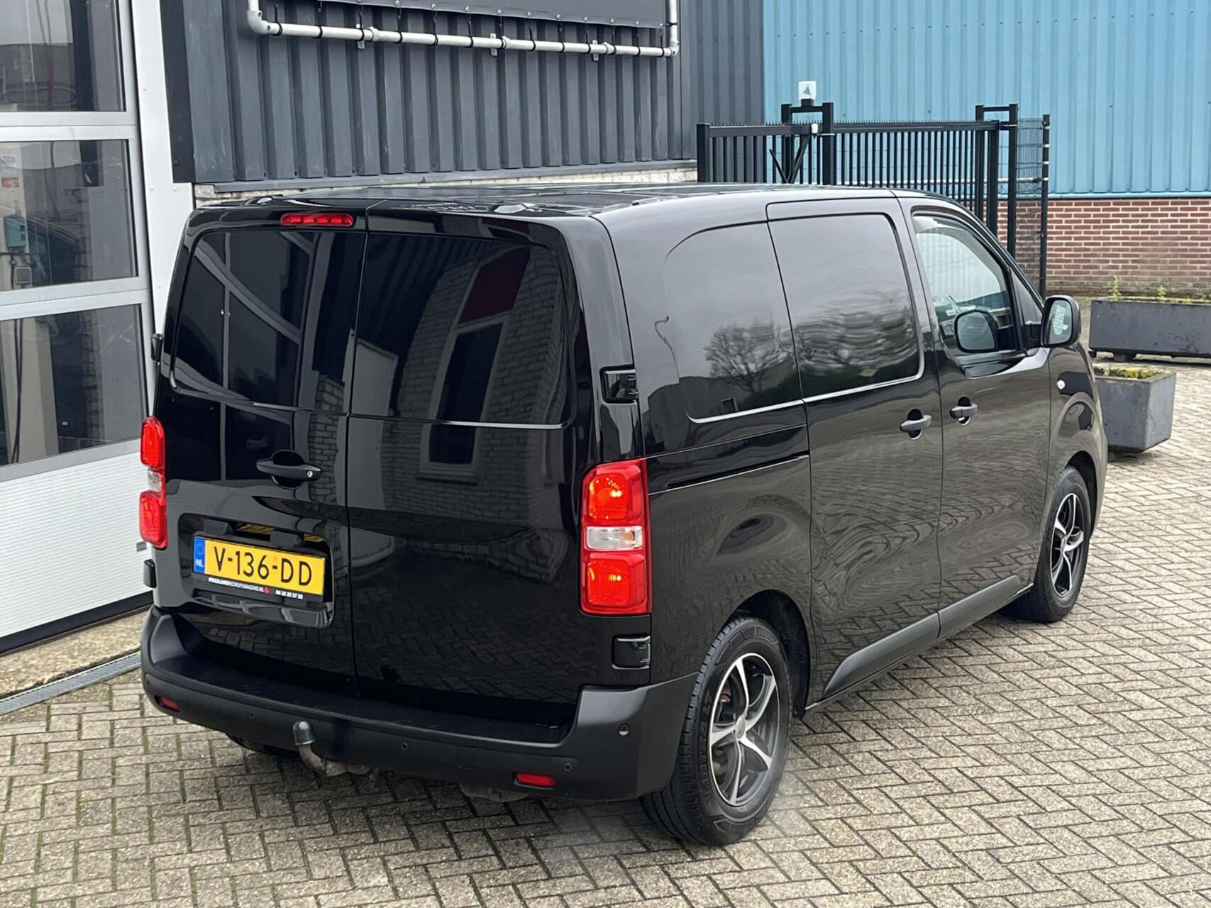 Hoofdafbeelding Peugeot Expert