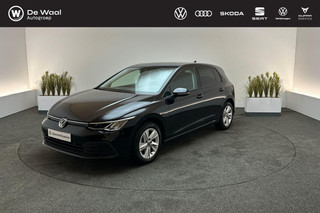 Volkswagen Golf 1.0 TSI 110pk Life | Navigatie, Stoelverwarming, Achteruitrijcamera |