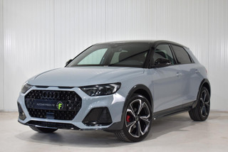 Hoofdafbeelding Audi A1 Audi A1 CITYCARVER 35 TFSI S-Line Black Optic | 1E EIG | DEALER | CARPLAY | 3X S-LINE | VIRTUAL | MATRIX