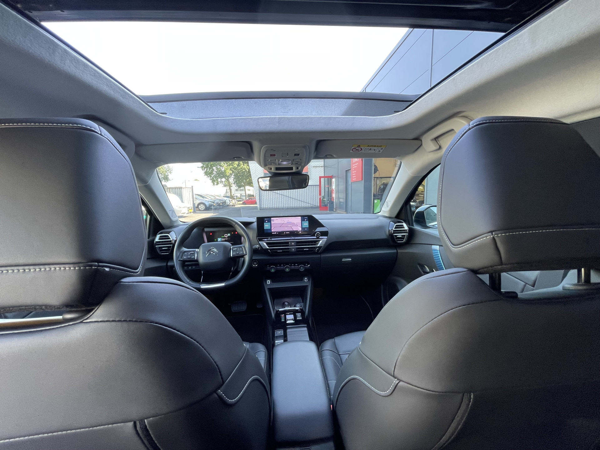 Hoofdafbeelding Citroën ë-C4