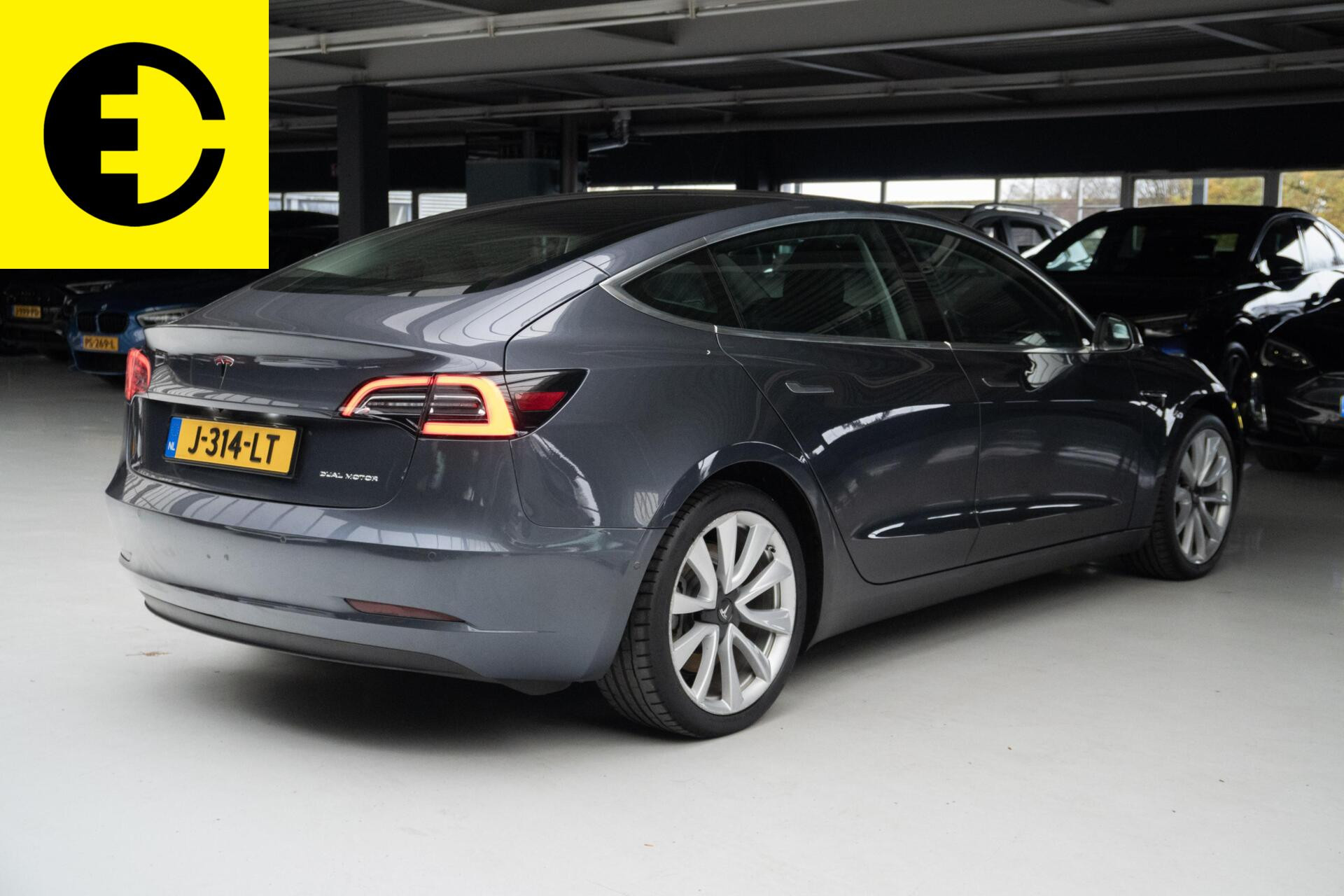 Hoofdafbeelding Tesla Model 3