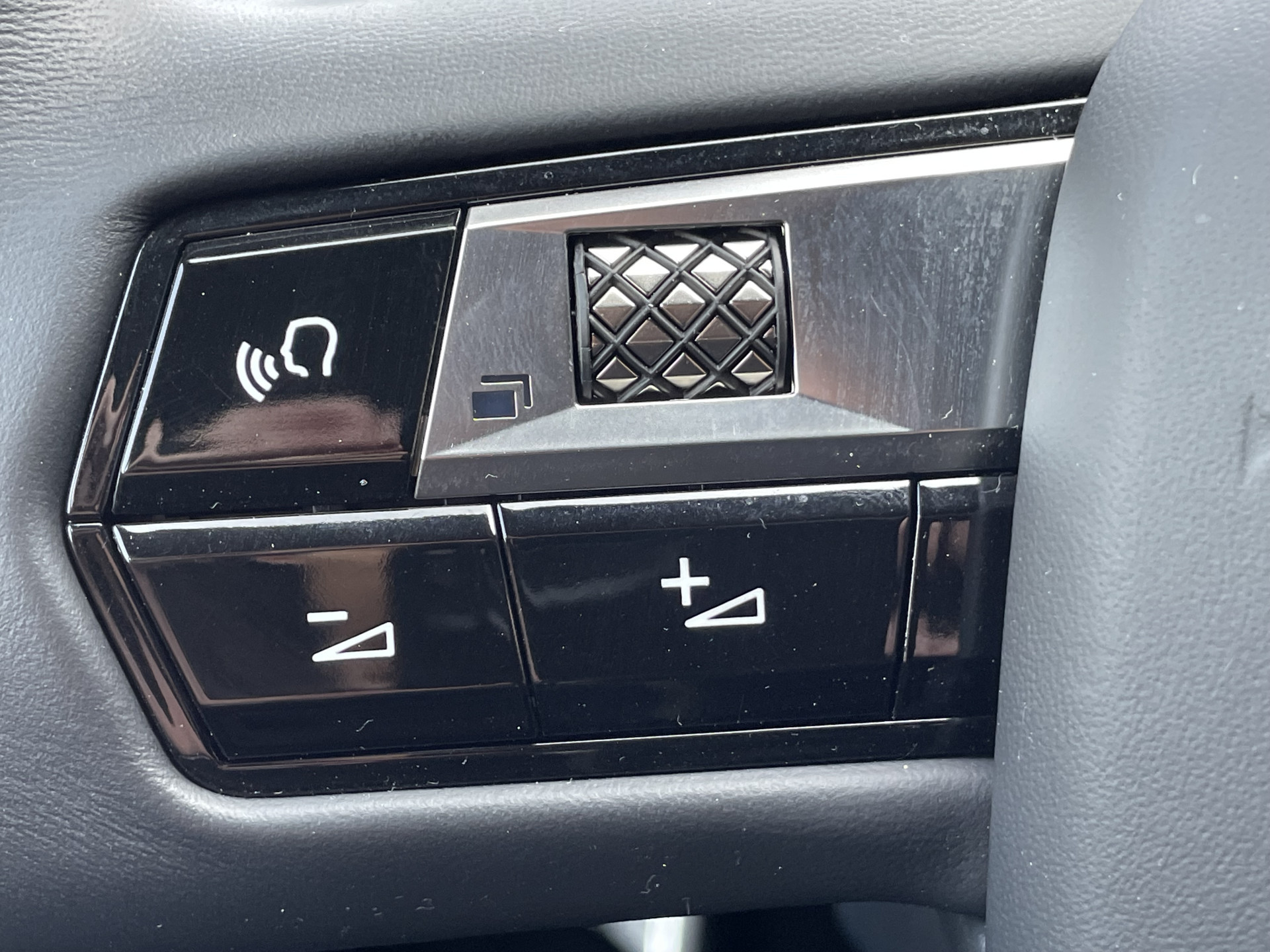 Hoofdafbeelding DS DS 7